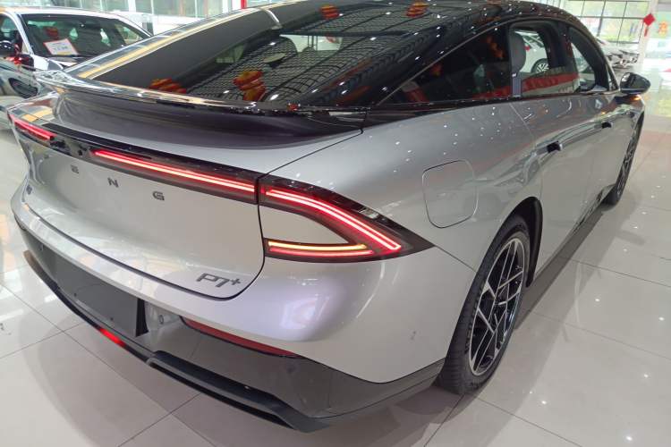 Used XPeng P7+ 2024 Long-Range Max Exterior 5