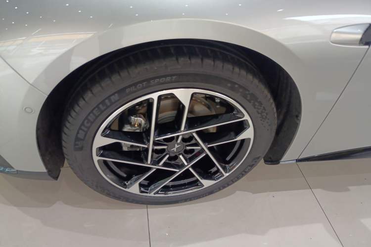 Used XPeng P7+ 2024 Long-Range Max Exterior 7
