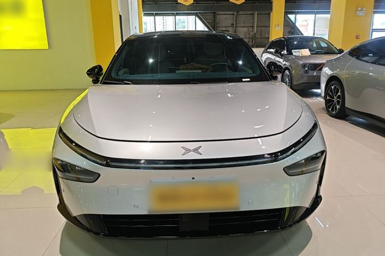 Used XPeng P7+ 2024 Long-Range Max Front