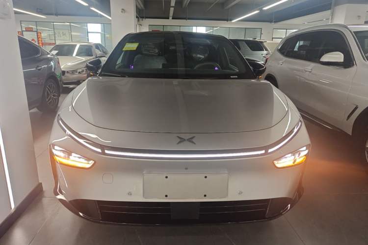 Used XPeng P7+ 2024 Ultra-Long Range Max Front