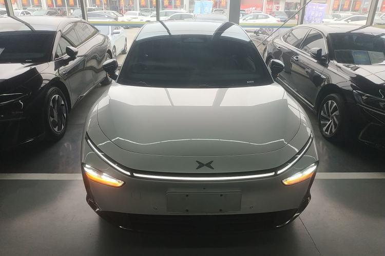 Used XPeng P7+ 2024 Long-Range Max Front