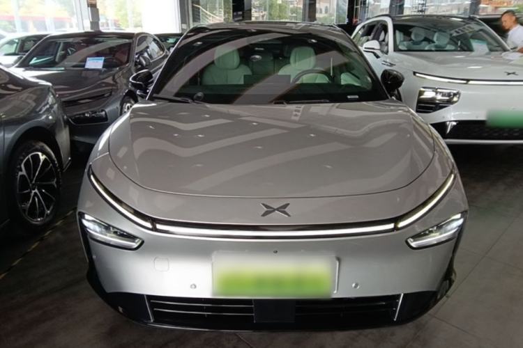 Used XPeng P7+ 2024 Long-Range Max Front