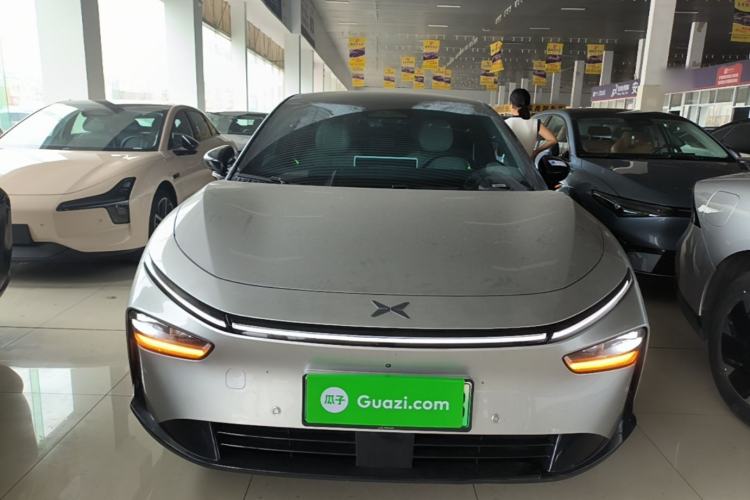 Used XPeng P7+ 2024 Long-Range Max Front