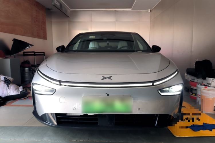 Used XPeng P7+ 2024 Long-Range Max Front