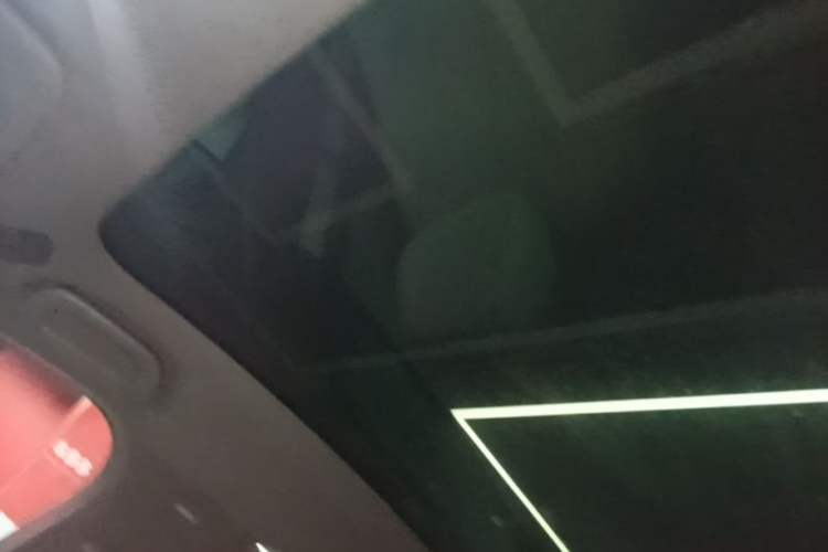 Used XPeng P7+ 2024 Long-Range Max Headliner