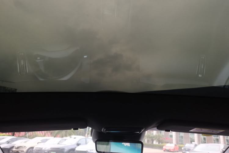 Used XPeng P7+ 2024 Long-Range Max Headliner
