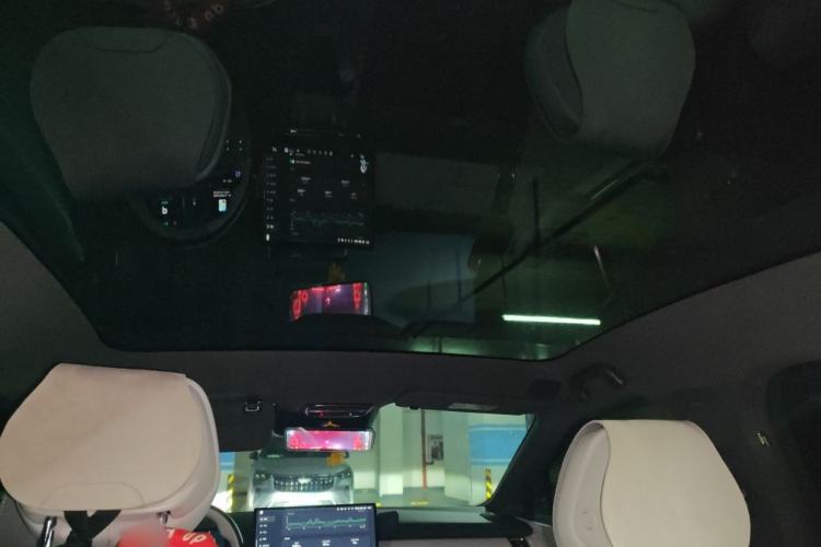 Used XPeng P7+ 2024 Long-Range Max Headliner