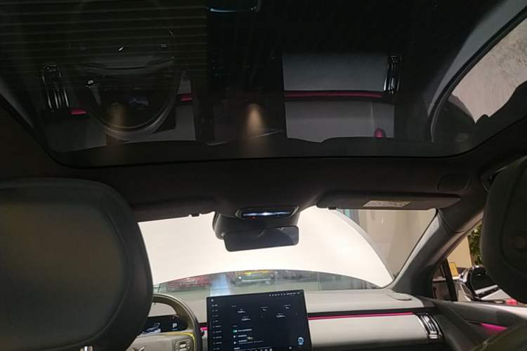 Used XPeng P7+ 2024 Long-Range Max Headliner