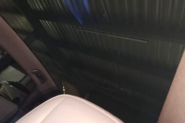 Used XPeng P7+ 2024 Long-Range Max Headliner