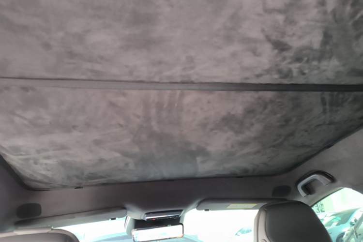 Used XPeng P7+ 2024 Long-Range Max Headliner