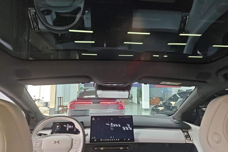 Used XPeng P7+ 2024 Ultra-Long Range Max Headliner