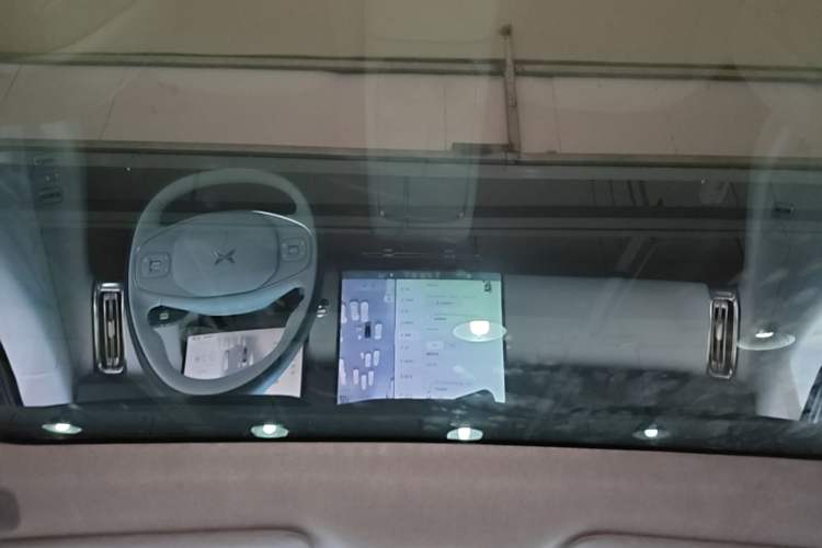 Used XPeng P7+ 2024 Long-Range Max Headliner