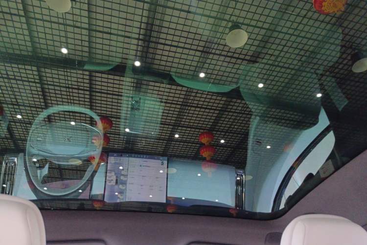 Used XPeng P7+ 2024 Long-Range Max Headliner