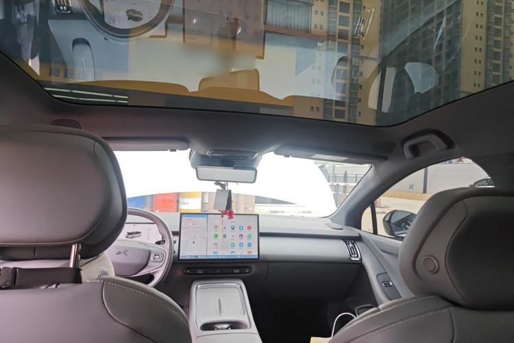 Used XPeng P7+ 2024 Long-Range Max Headliner