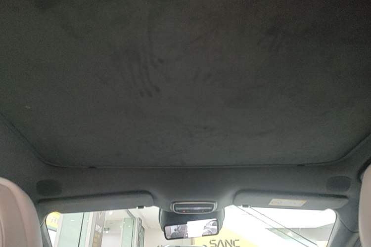 Used XPeng P7+ 2024 Long-Range Max Headliner