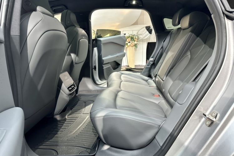 Used XPeng P7+ 2024 Ultra-Long Range Max Interior 11