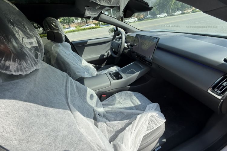 Used XPeng P7+ 2024 Ultra-Long Range Max Interior 12