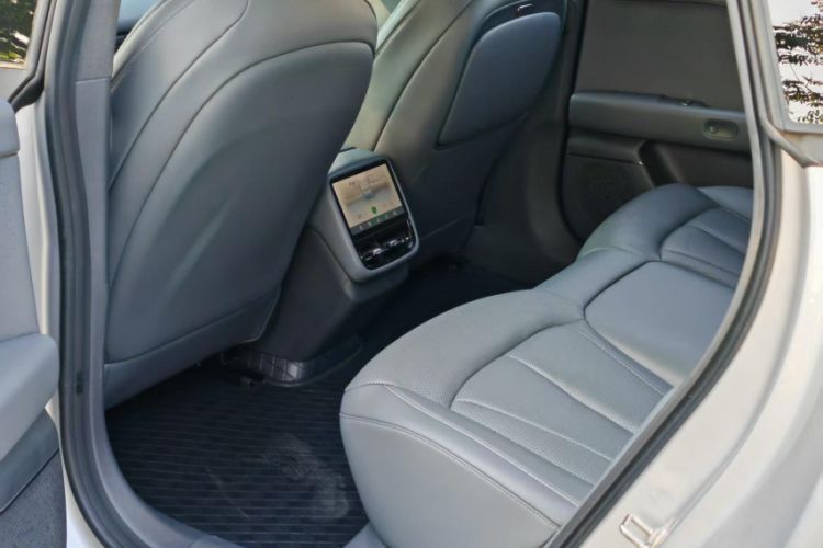 Used XPeng P7+ 2024 Ultra-Long Range Max Interior 12