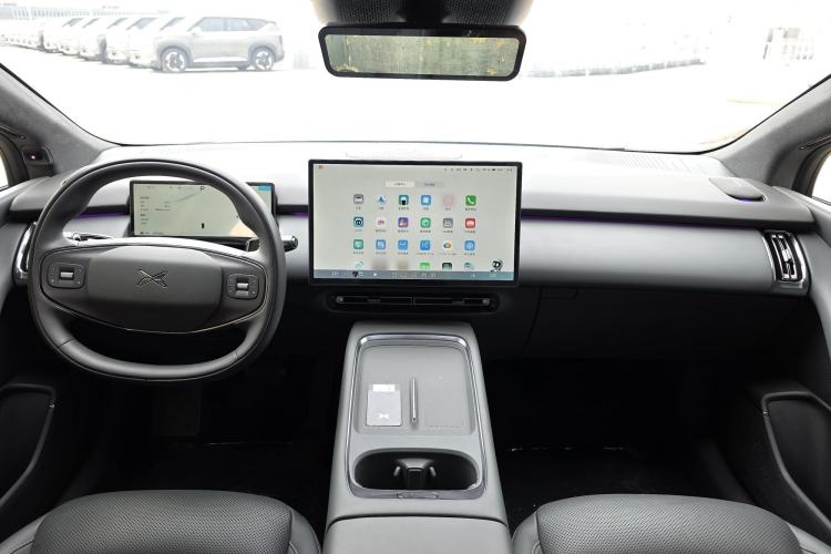 Used XPeng P7+ 2024 Long-Range Max Interior 2