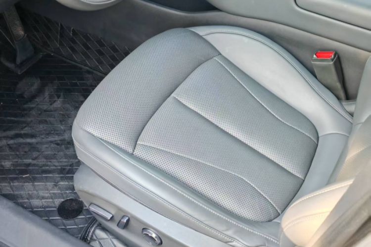 Used XPeng P7+ 2024 Ultra-Long Range Max Interior 2