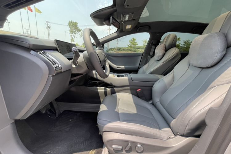 Used XPeng P7+ 2024 Long-Range Max Interior 3