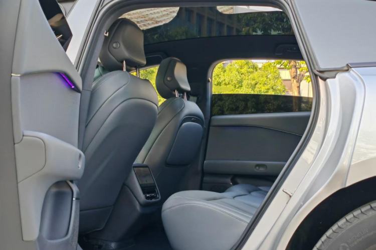 Used XPeng P7+ 2024 Ultra-Long Range Max Interior 3