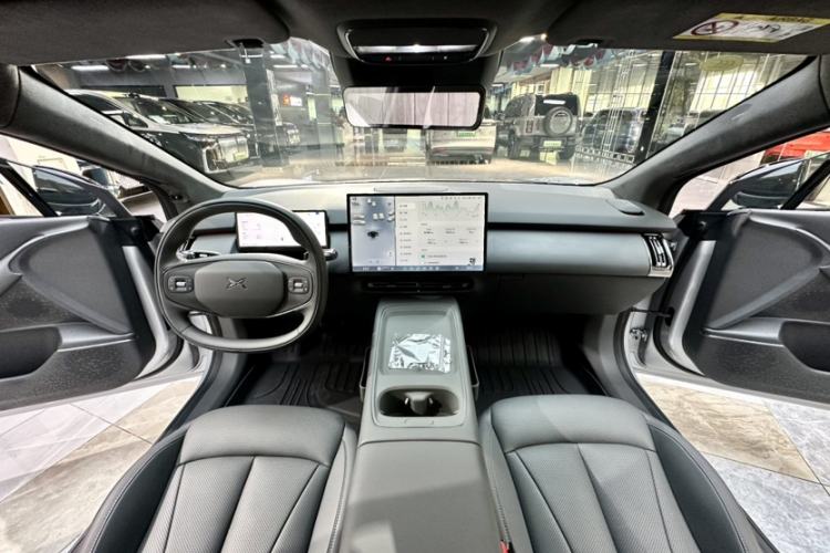 Used XPeng P7+ 2024 Ultra-Long Range Max Interior 5