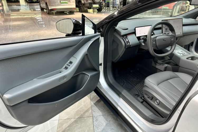 Used XPeng P7+ 2024 Ultra-Long Range Max Interior 7