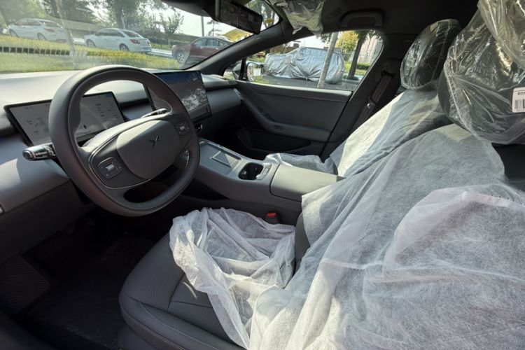 Used XPeng P7+ 2024 Ultra-Long Range Max Interior 9