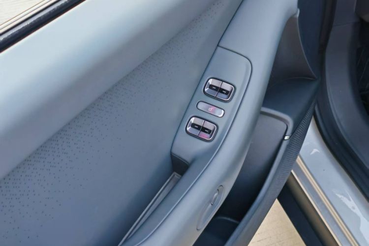 Used XPeng P7+ 2024 Ultra-Long Range Max Interior 9