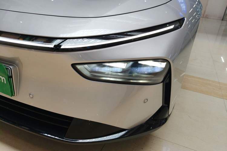 Used XPeng P7+ 2024 Long-Range Max Left Front Headlight