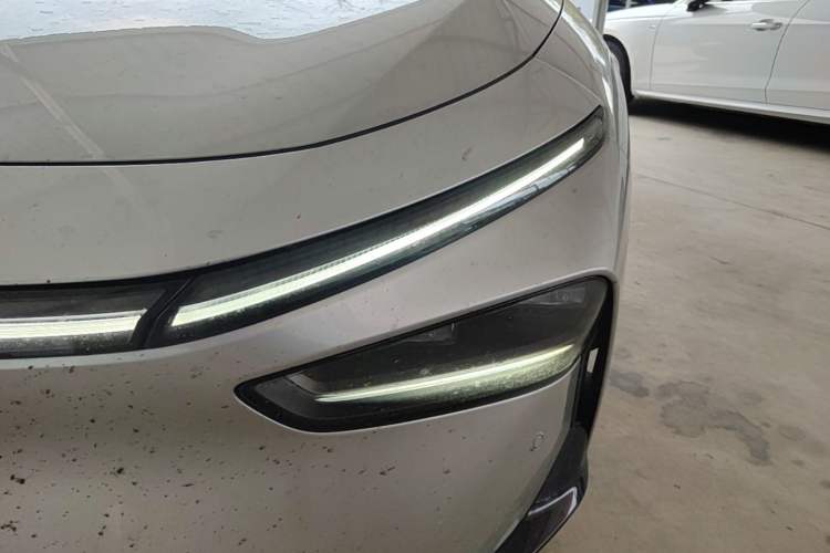 Used XPeng P7+ 2024 Long-Range Max Left Front Headlight