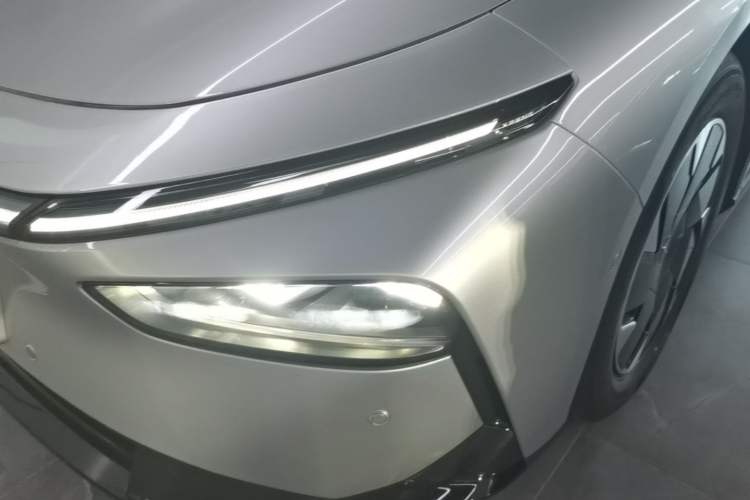 Used XPeng P7+ 2024 Ultra-Long Range Max Left Front Headlight