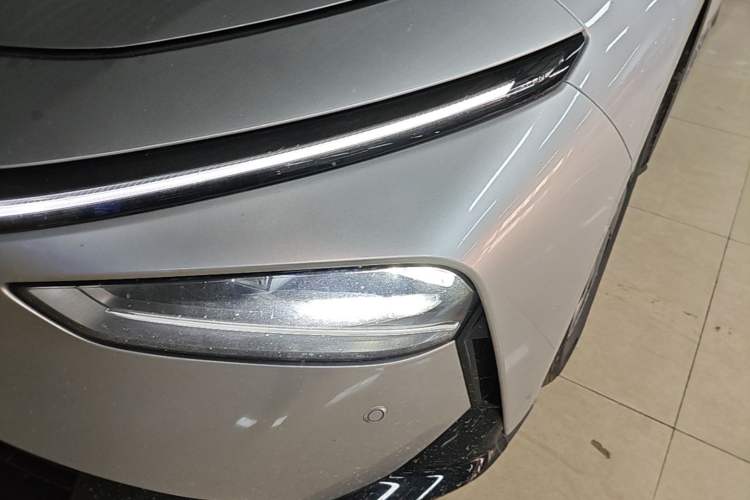 Used XPeng P7+ 2024 Long-Range Max Left Front Headlight