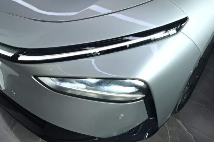 Used XPeng P7+ 2024 Long-Range Max Left Front Headlight