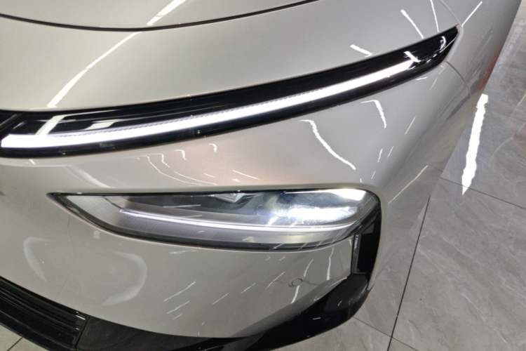 Used XPeng P7+ 2024 Long-Range Max Left Front Headlight