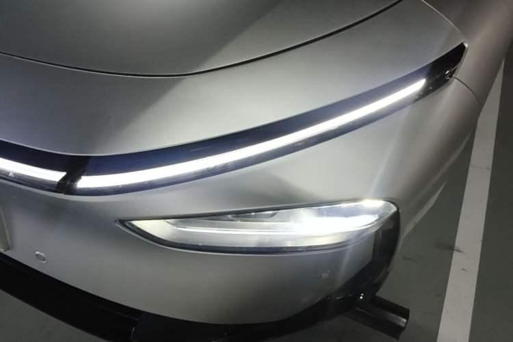 Used XPeng P7+ 2024 Long-Range Max Left Front Headlight