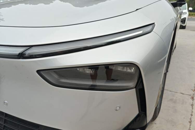 Used XPeng P7+ 2024 Long-Range Max Left Front Headlight