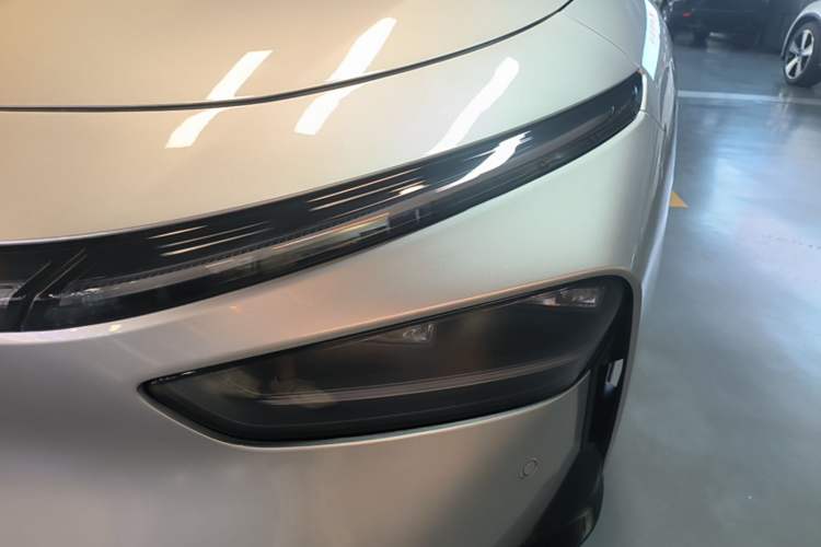 Used XPeng P7+ 2024 Ultra-Long Range Max Left Front Headlight