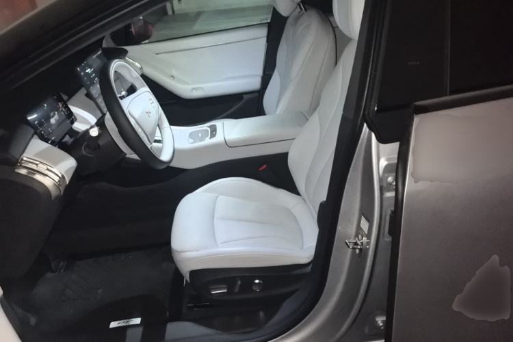 Used XPeng P7+ 2024 Long-Range Max Left Front Seat