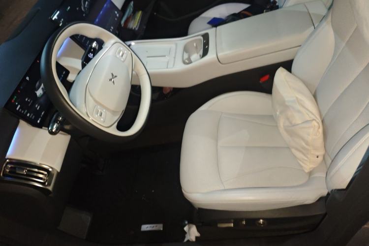 Used XPeng P7+ 2024 Long-Range Max Left Front Seat