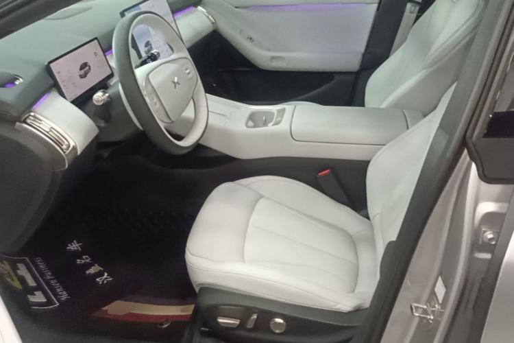 Used XPeng P7+ 2024 Long-Range Max Left Front Seat