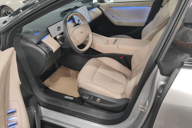 Used XPeng P7+ 2024 Long-Range Max Left Front Seat