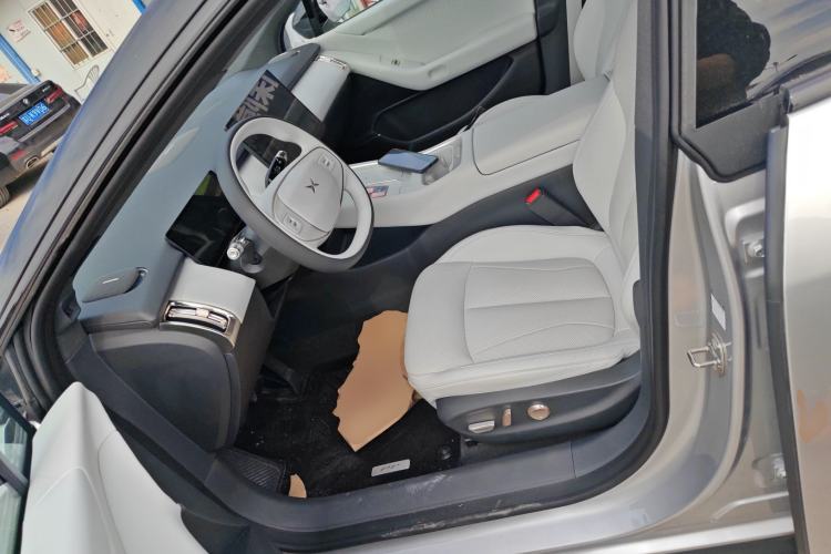 Used XPeng P7+ 2024 Long-Range Max Left Front Seat