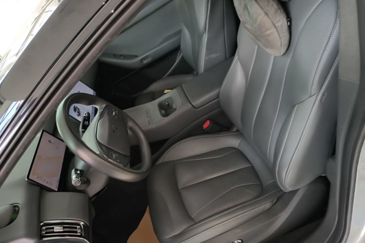 Used XPeng P7+ 2024 Long-Range Max Left Front Seat