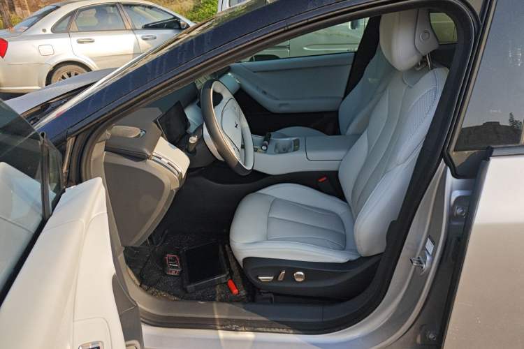 Used XPeng P7+ 2024 Ultra-Long Range Max Left Front Seat