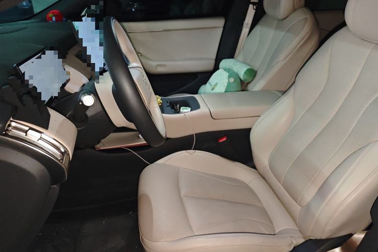 Used XPeng P7+ 2024 Long-Range Max Left Front Seat