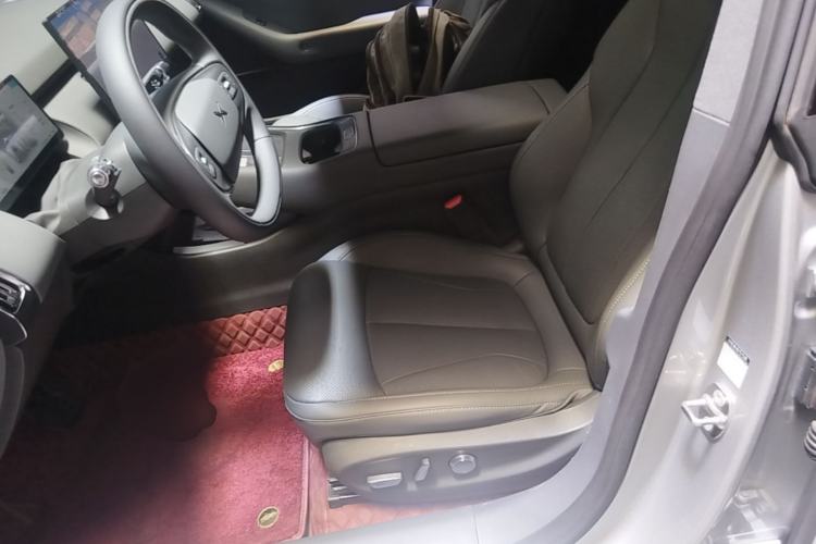Used XPeng P7+ 2024 Long-Range Max Left Front Seat