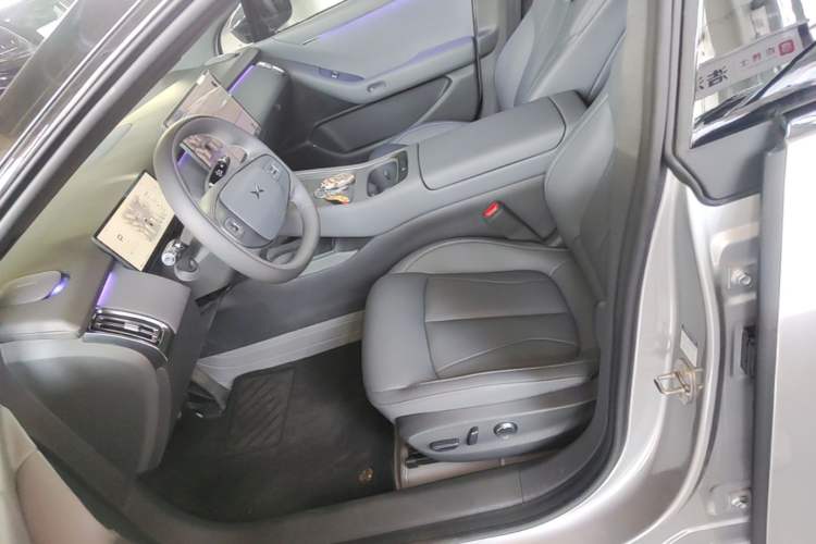 Used XPeng P7+ 2024 Long-Range Max Left Front Seat