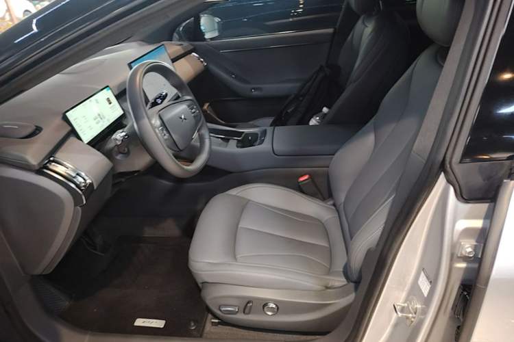 Used XPeng P7+ 2024 Long-Range Max Left Front Seat